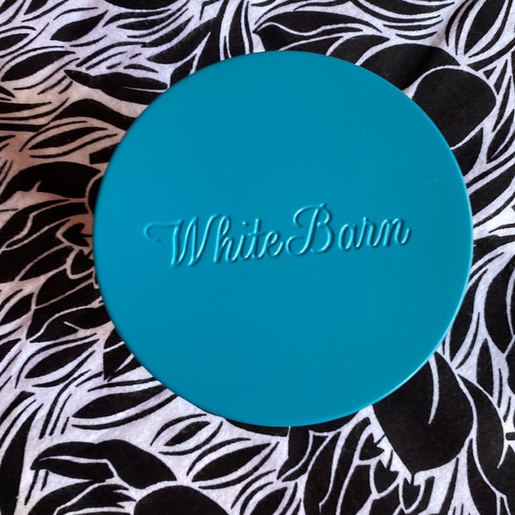 Ocean Driftwood BBW 3 wick candle. - Picture 3 of 5